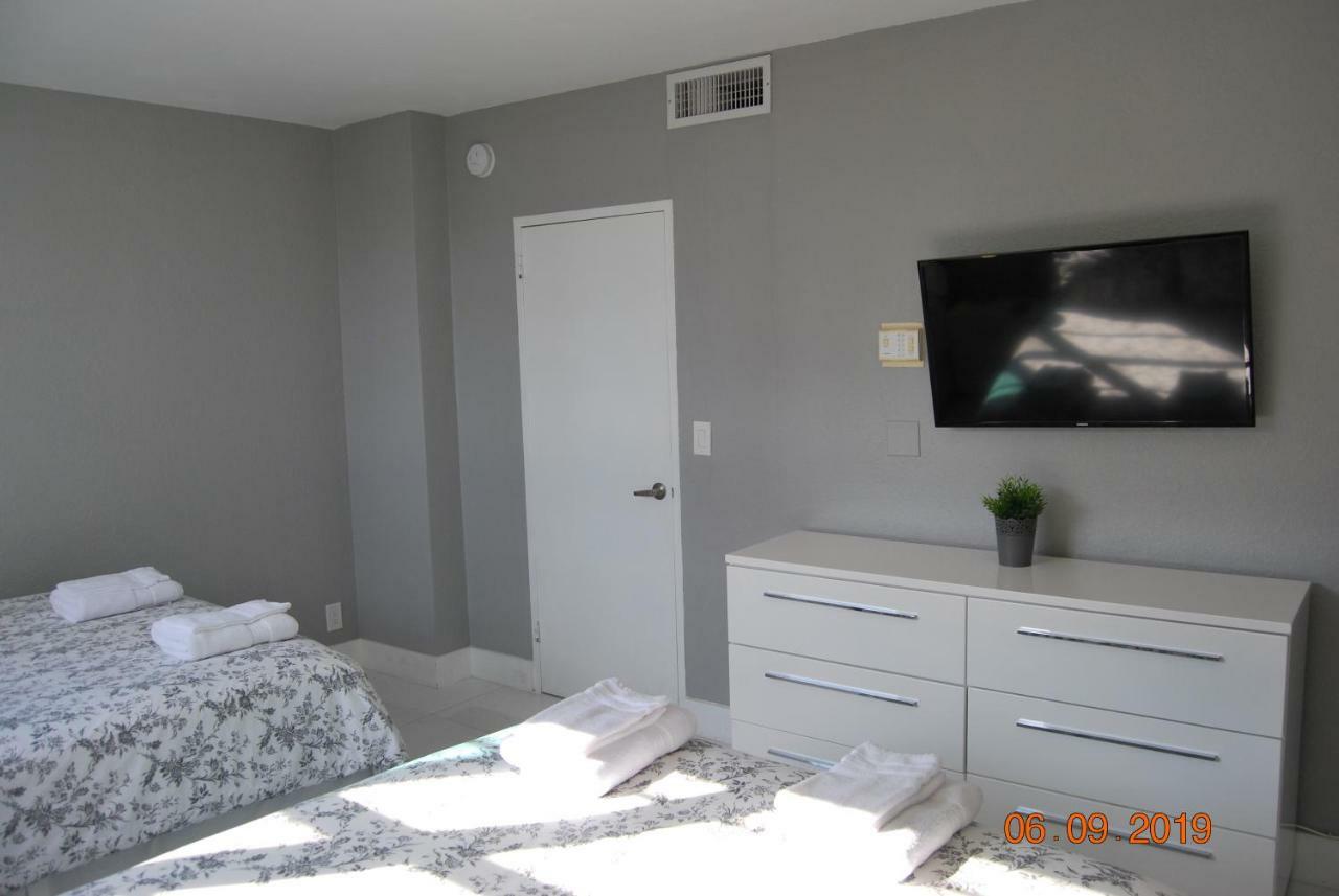 The Tides Apartment Hollywood Exterior photo